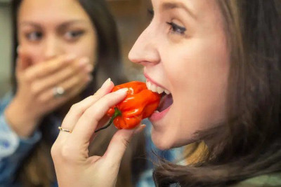 Cara Menghilangkan Pedas dengan Cepat, Jangan Minum Air!